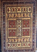 فرش دستبافت طرح قشقایی اصفهان کرم